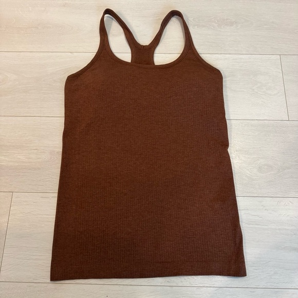 EUC Lululemon Ebb To Street Tank II Rustic Clay Women’s Size 12 Built in Bra - Picture 4 of 5